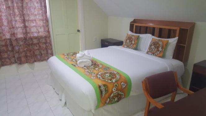 Malau Lodge 努库阿洛法 外观 照片