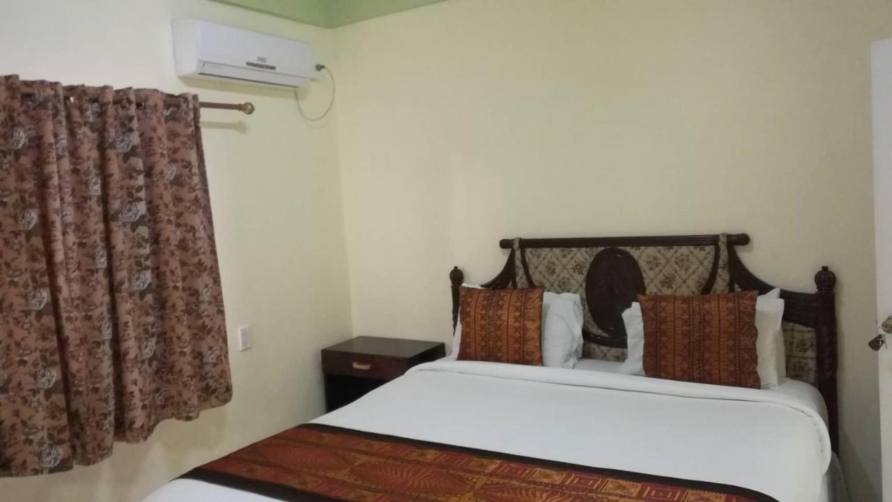 Malau Lodge 努库阿洛法 外观 照片