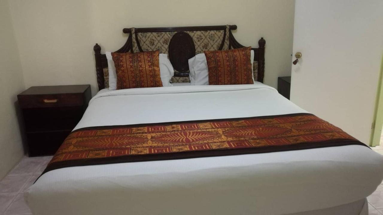 Malau Lodge 努库阿洛法 外观 照片